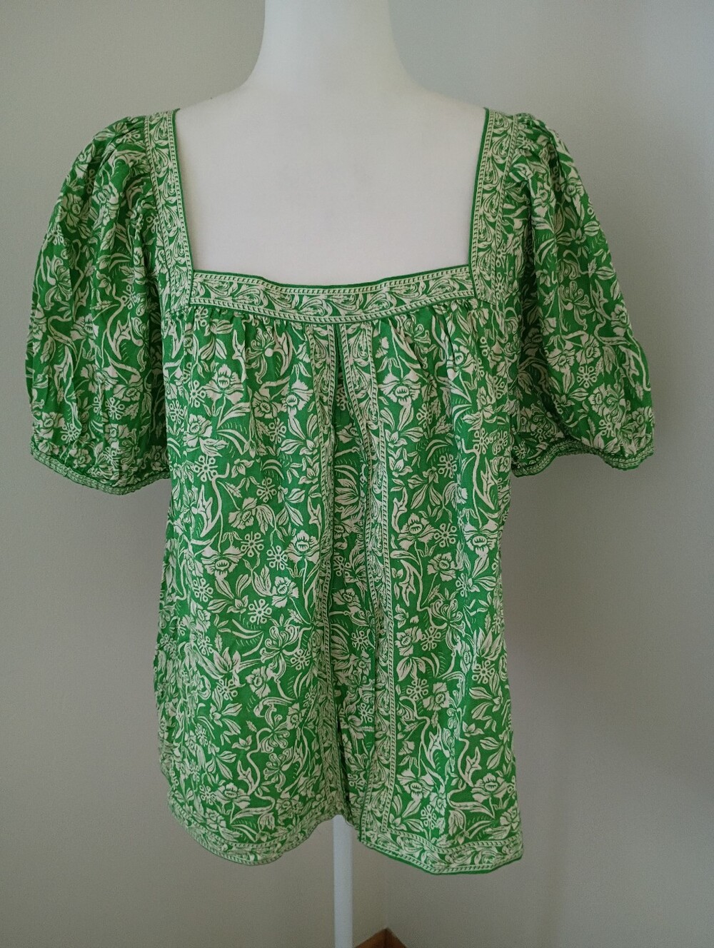 Max Studio Green Floral Square Neck Flowy Blouse NWT Size XL